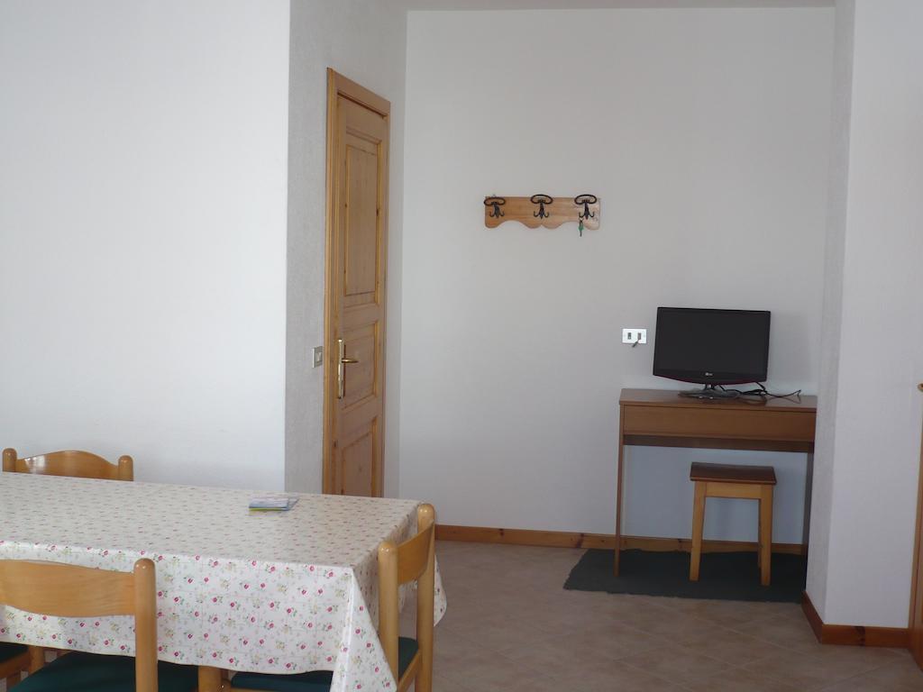 Apartament Casa Gembre Livigno Pokój zdjęcie